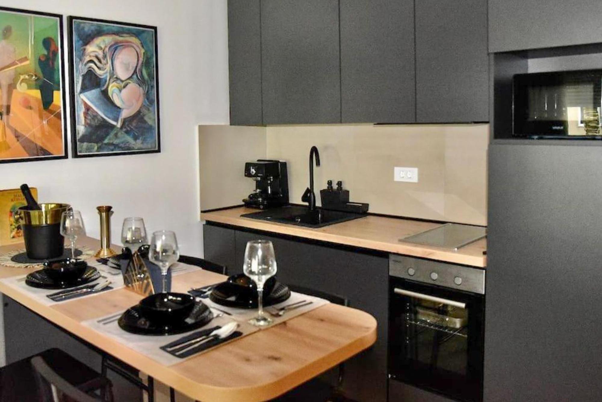 Apartman The Urban Cukor Suite Zagreb Exteriör bild